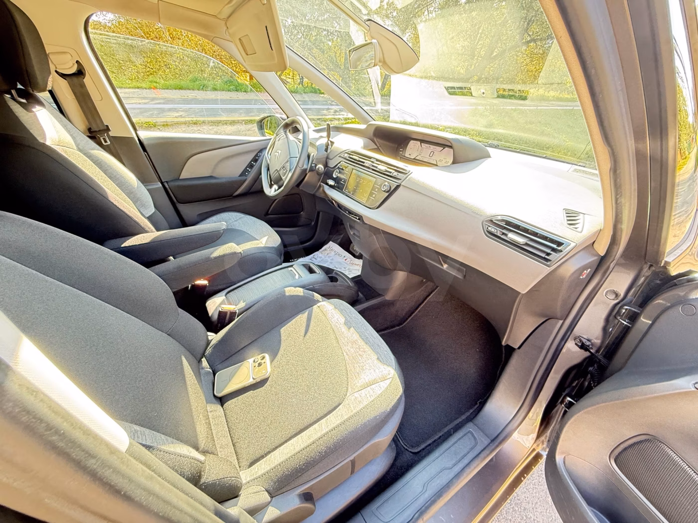 Citroen C4 Grand Spacetourer фото 11