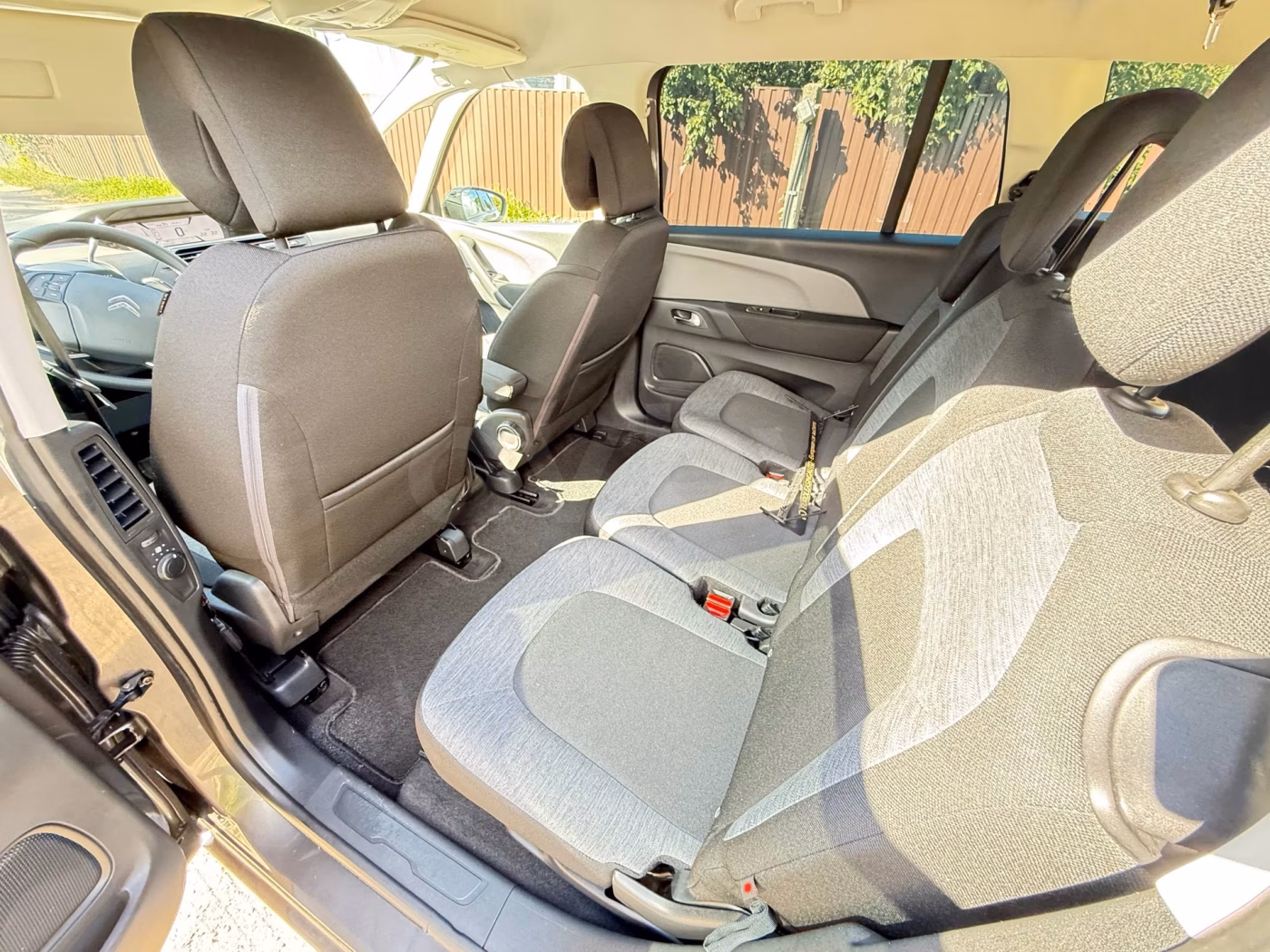 Citroen C4 Grand Spacetourer фото 17