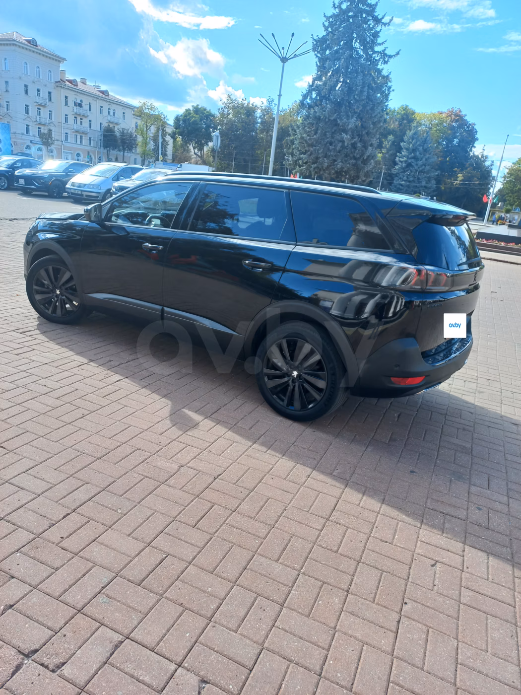Peugeot 5008 фото 3