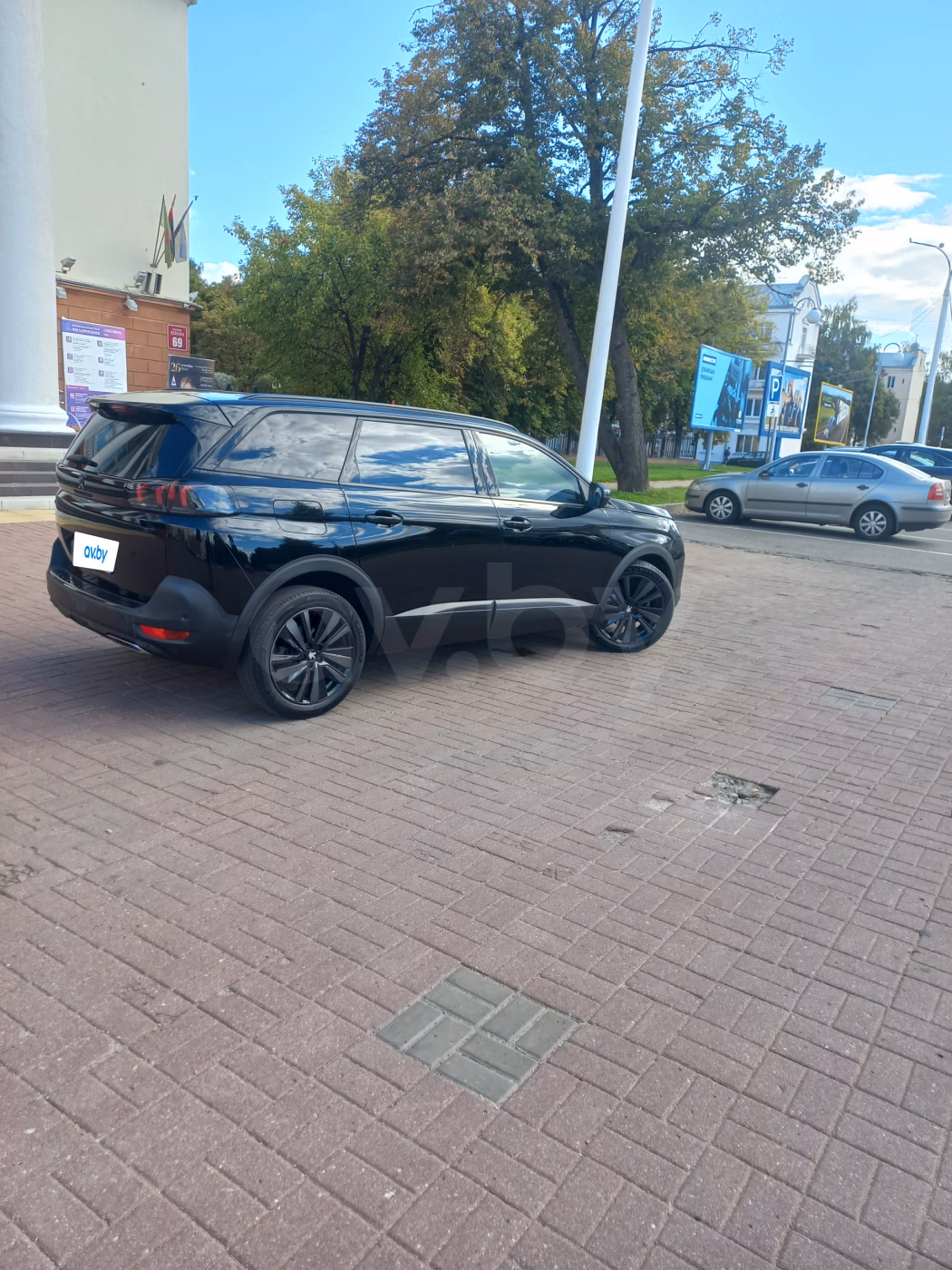 Peugeot 5008 фото 5