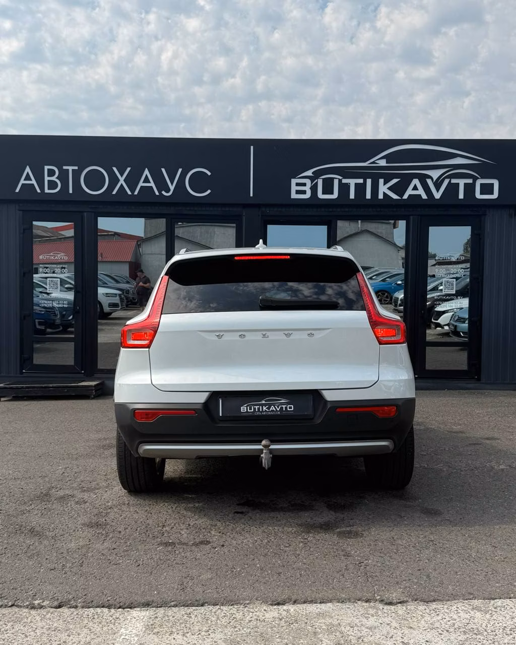 Volvo XC40 фото 5