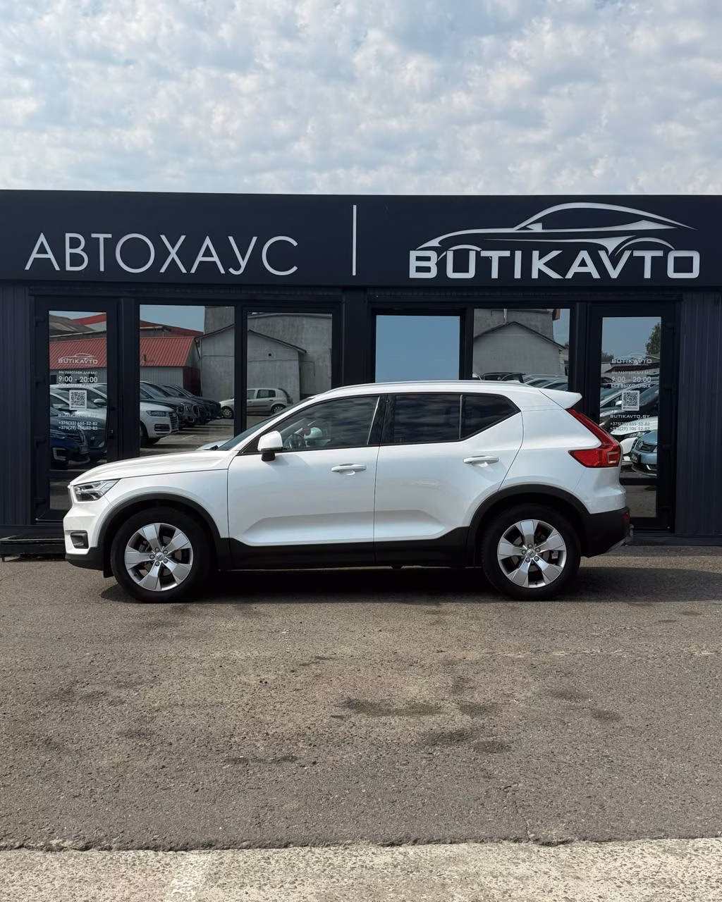 Volvo XC40 фото 7