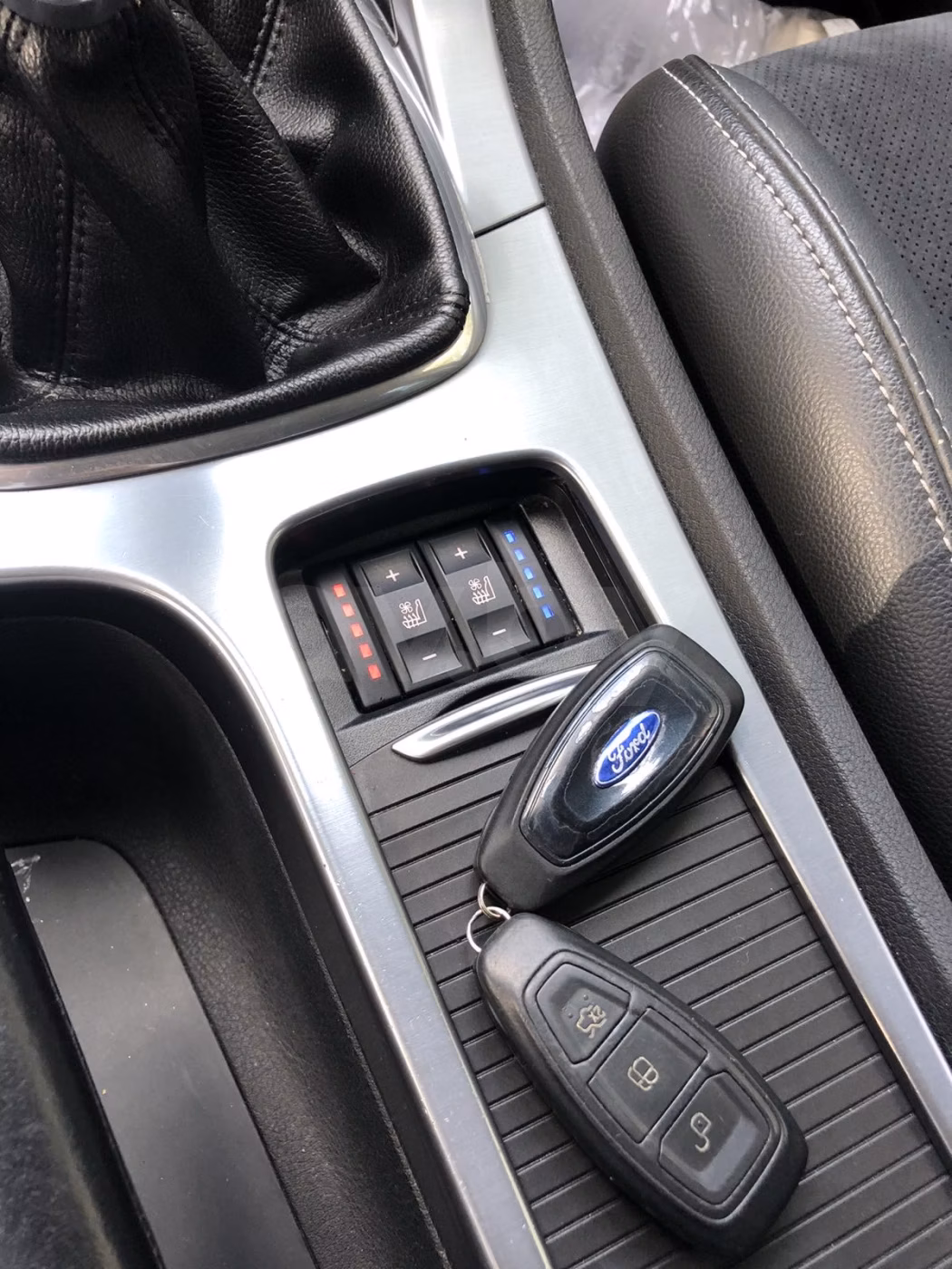 Ford Mondeo фото 13