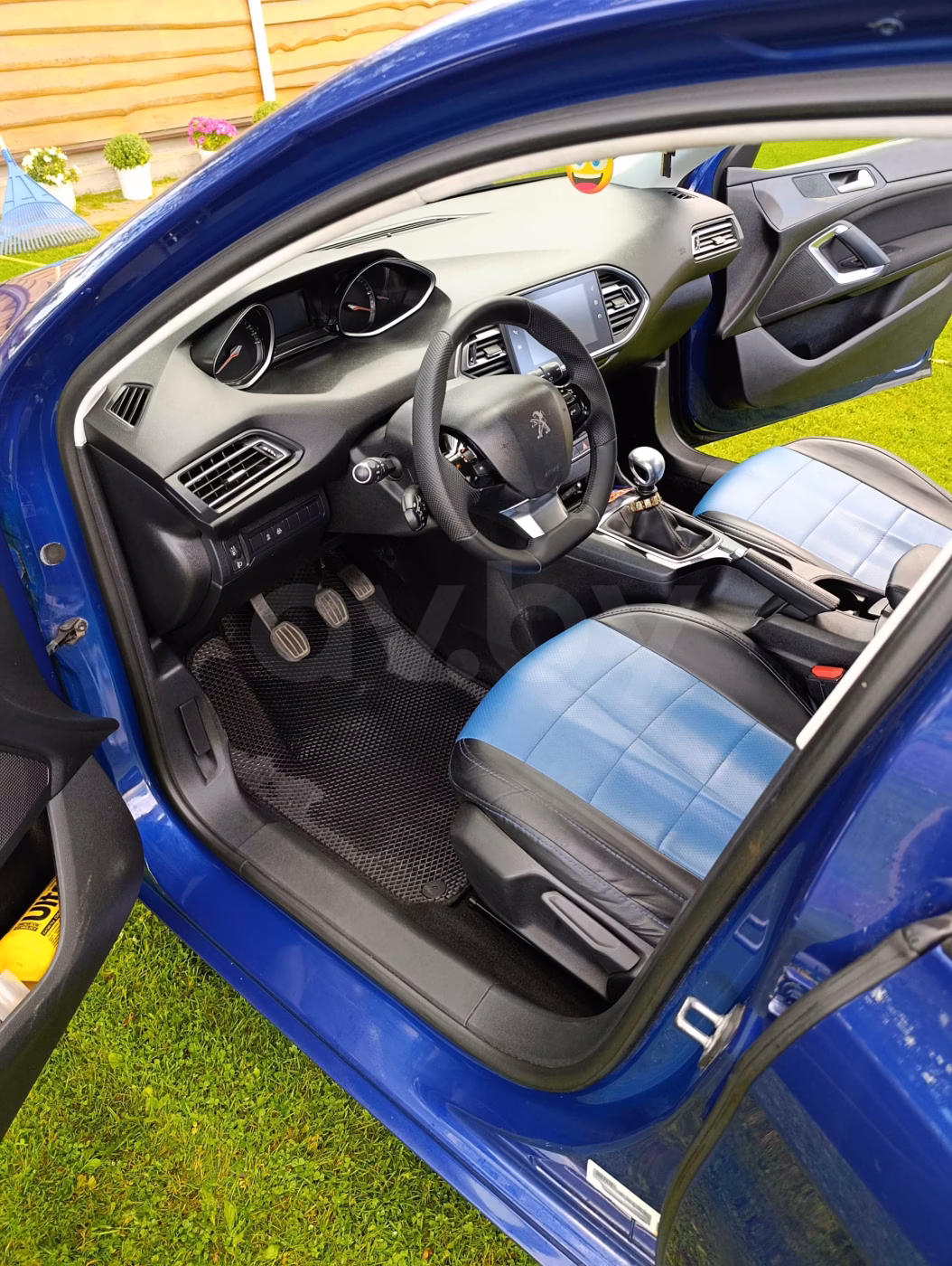 Peugeot 308 фото 7