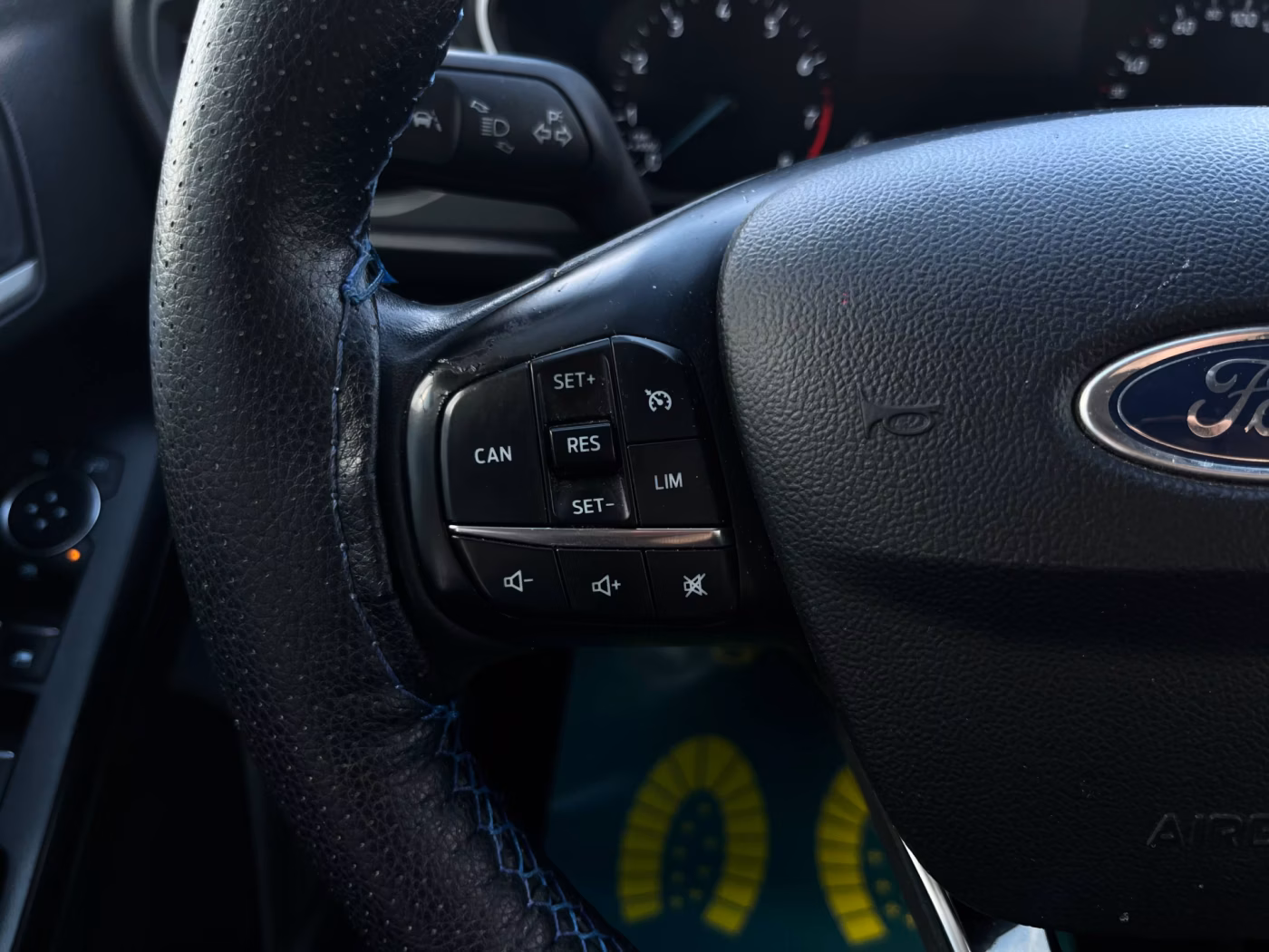 Ford Focus фото 11