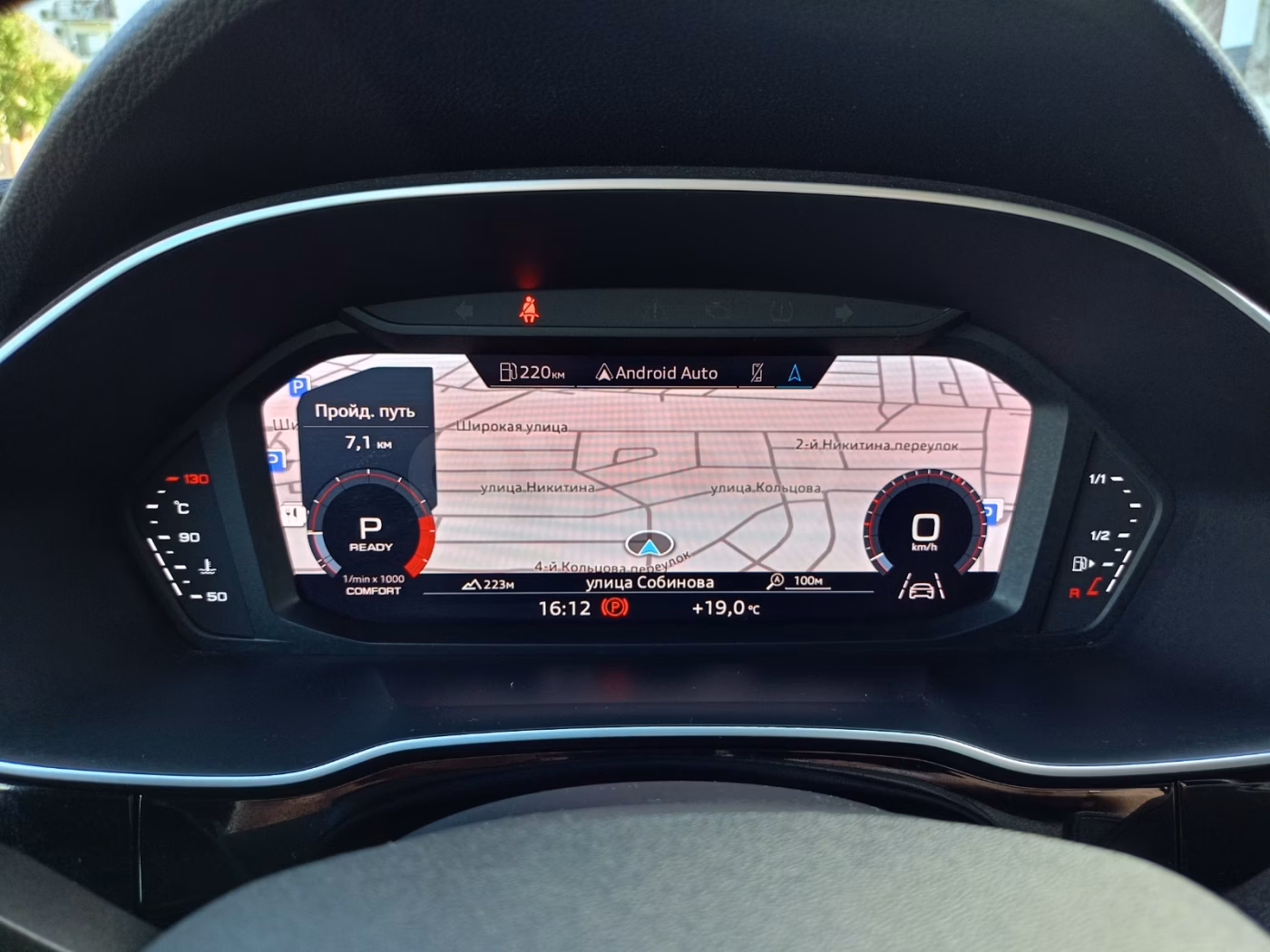 Audi Q3 Sportback фото 13