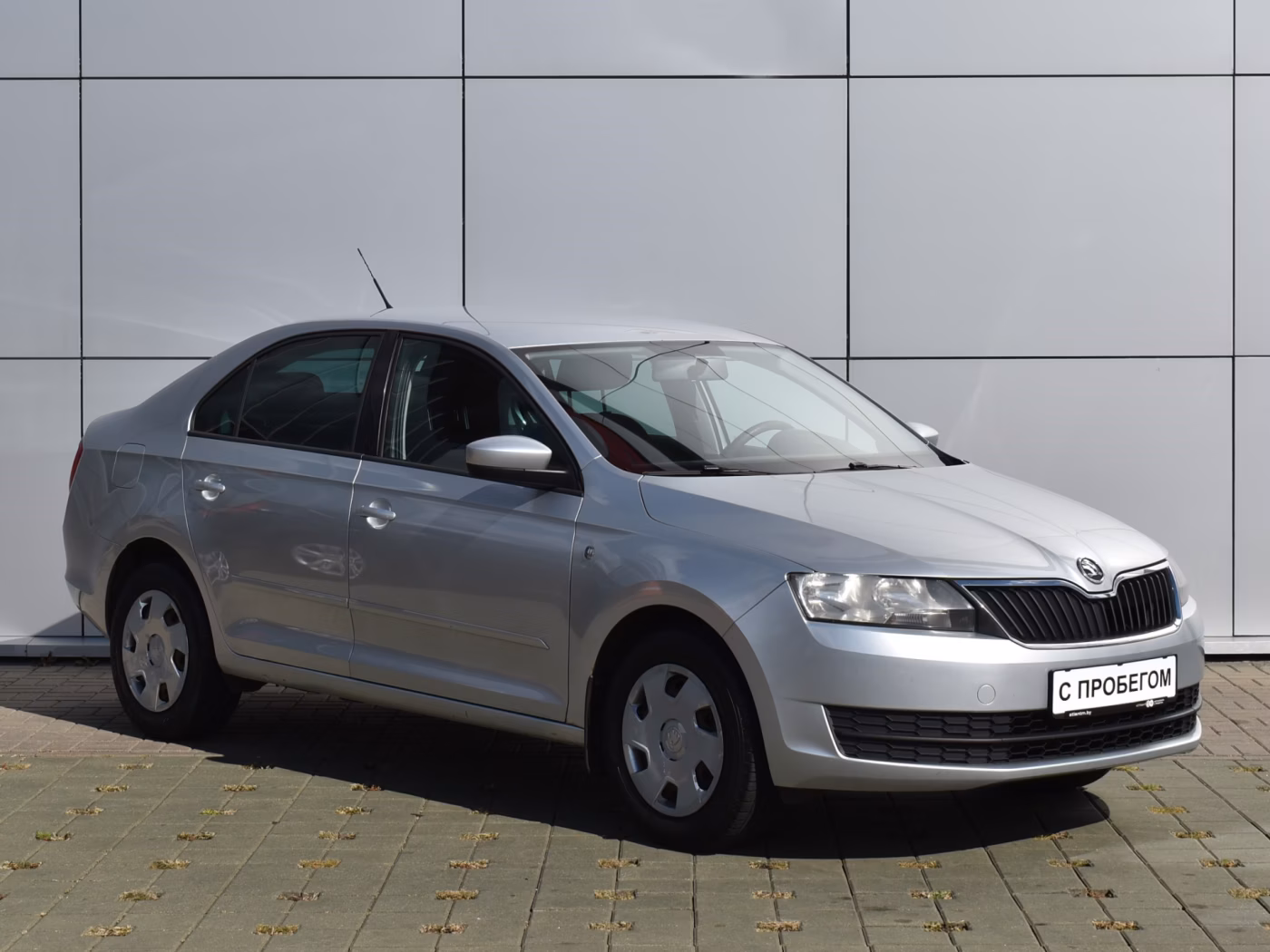 Skoda Rapid фото 3