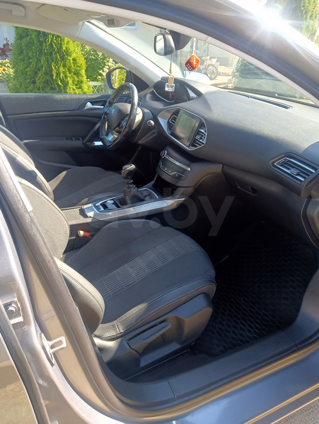 Peugeot 308 фото 20