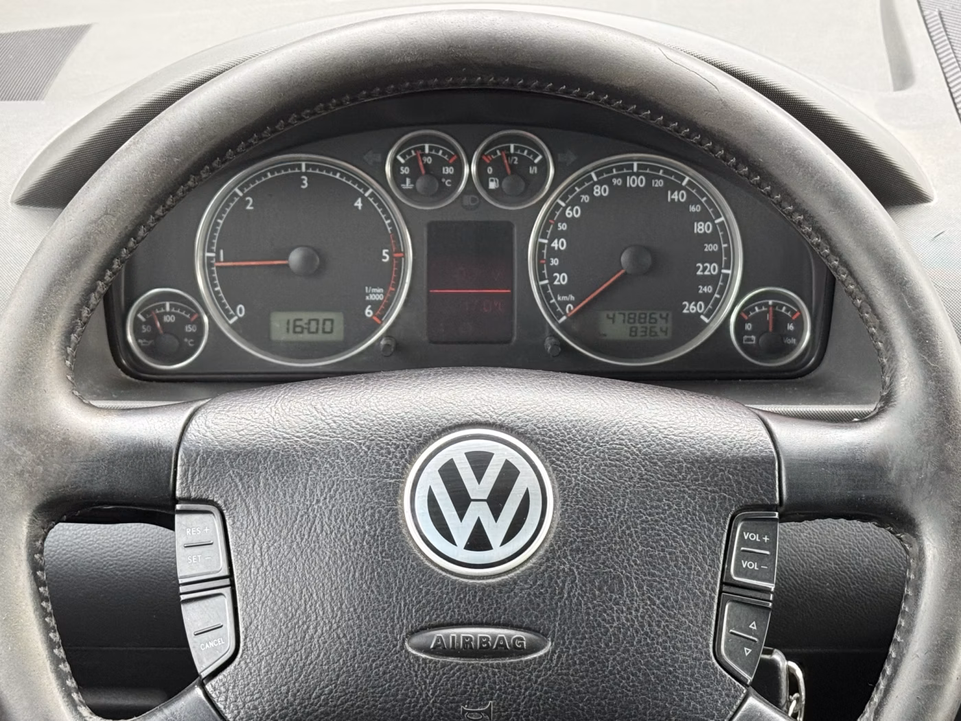 Volkswagen Sharan фото 12