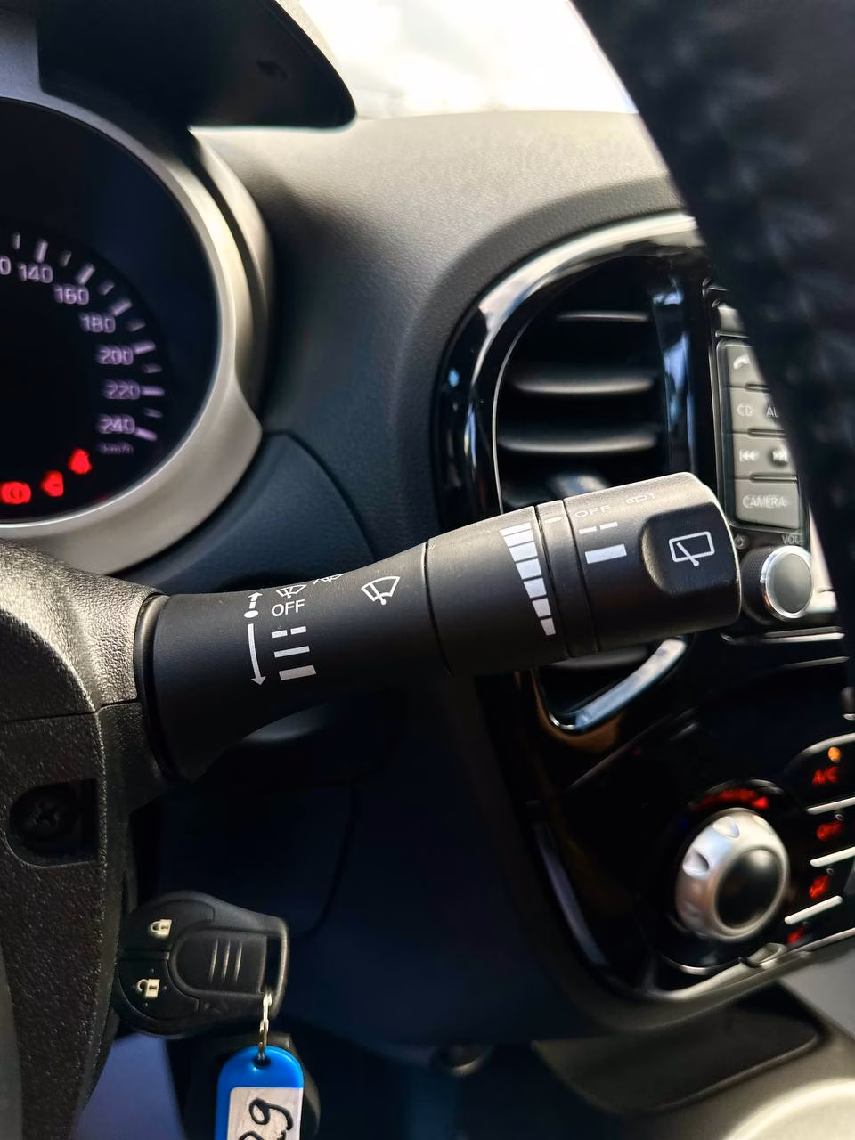 Nissan Juke фото 15
