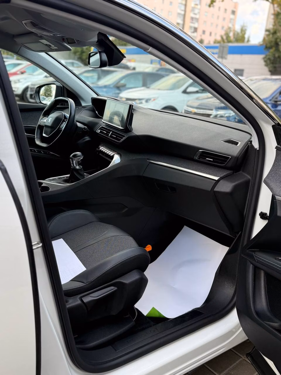 Peugeot 3008 фото 11
