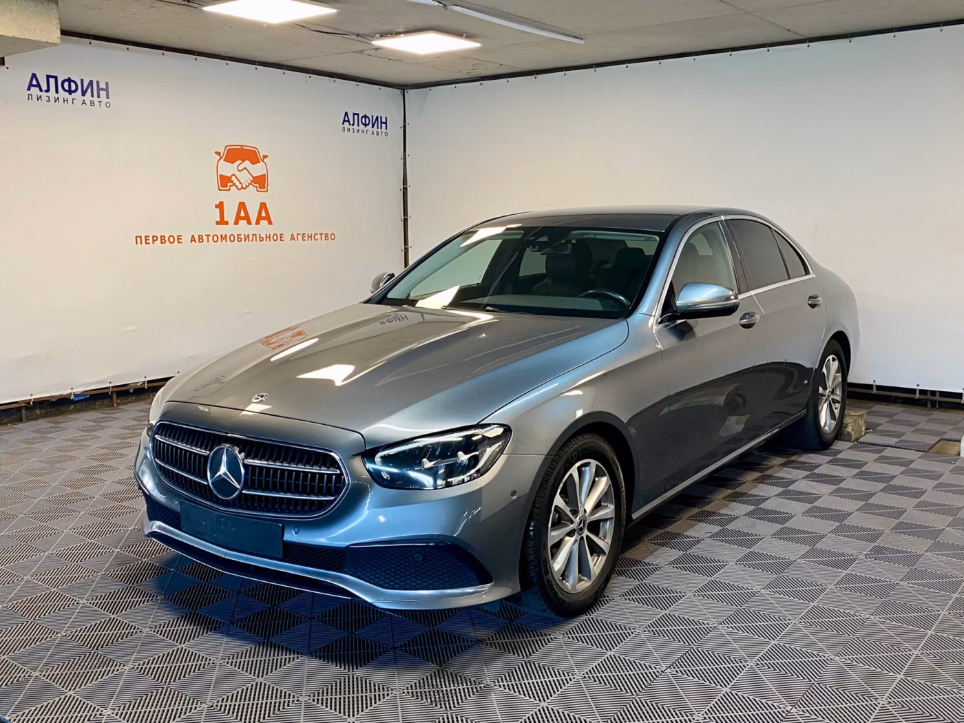 Mercedes-Benz E-Класс
