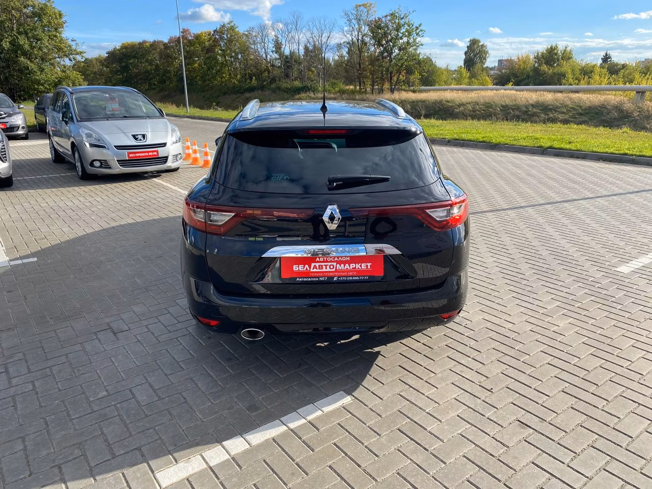 Renault Megane фото 6