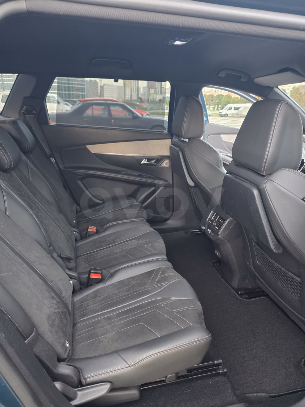 Peugeot 5008 фото 28