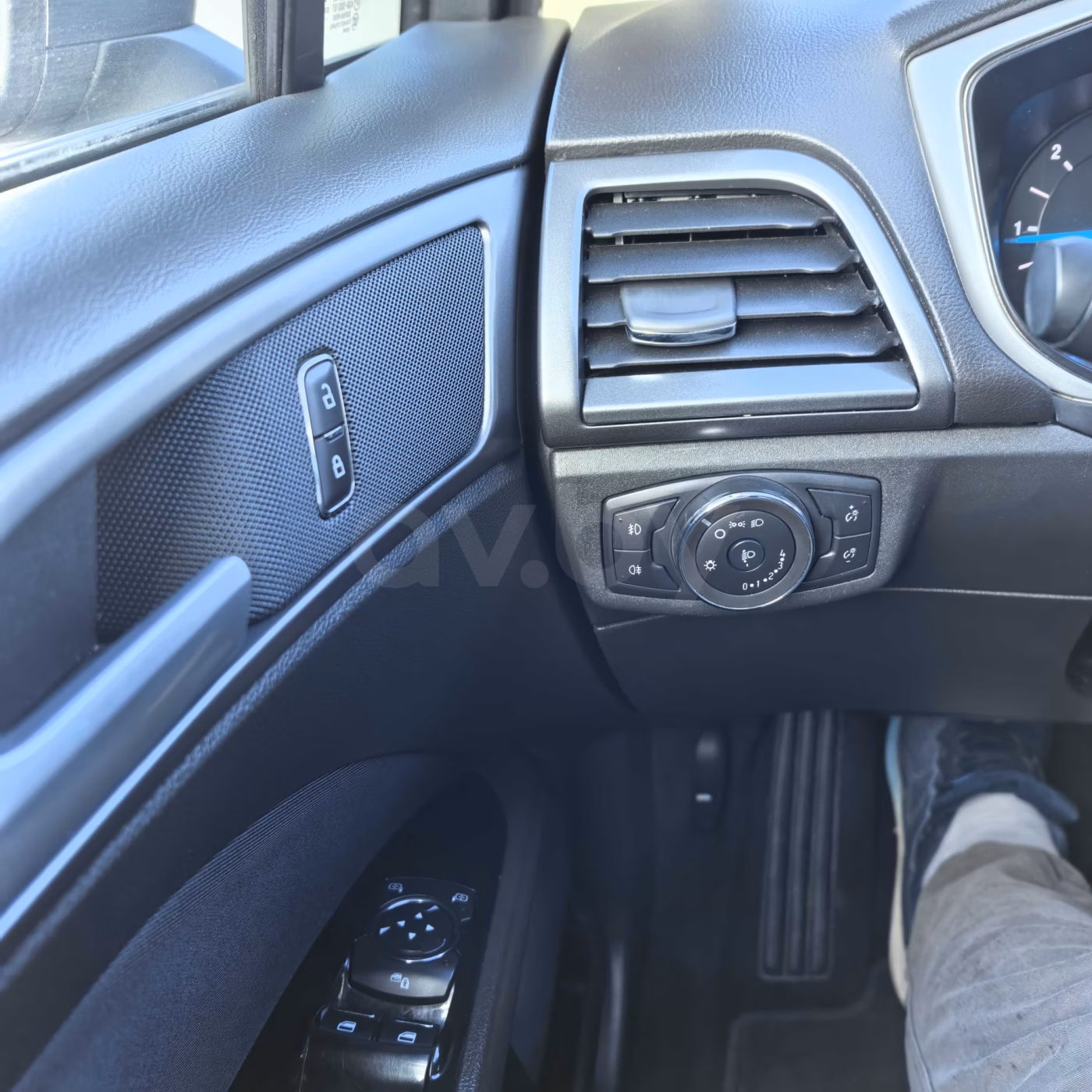 Ford Mondeo фото 11