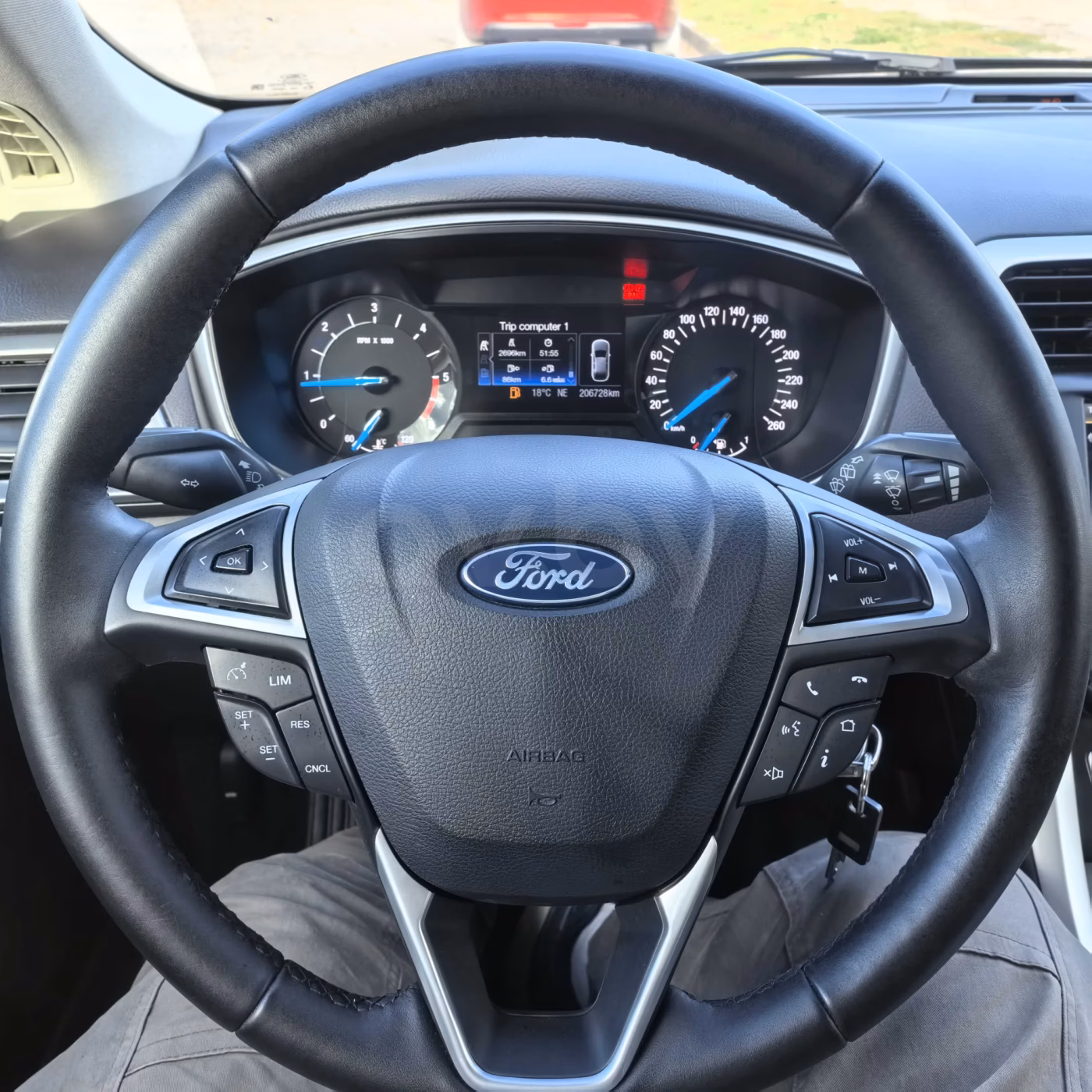 Ford Mondeo фото 8