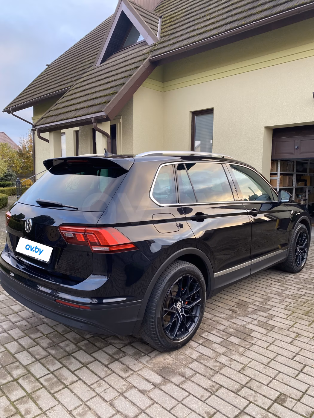 Volkswagen Tiguan фото 2