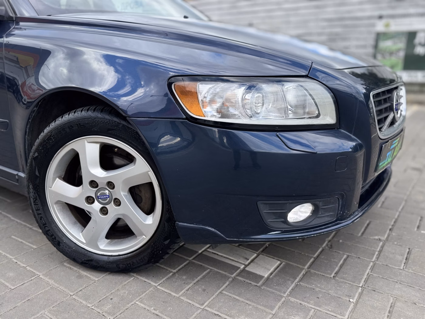 Volvo V50 фото 2