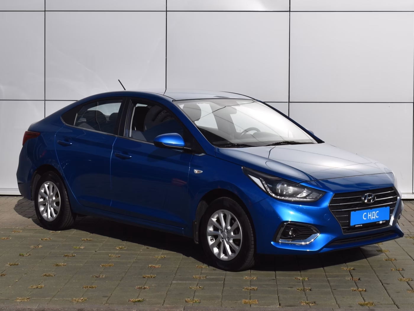 Hyundai Accent фото 3