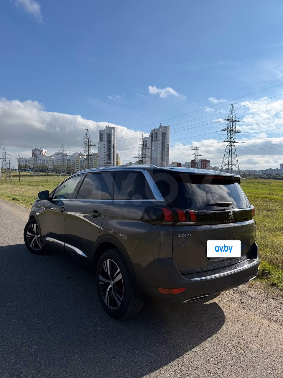 Peugeot 5008 фото 4