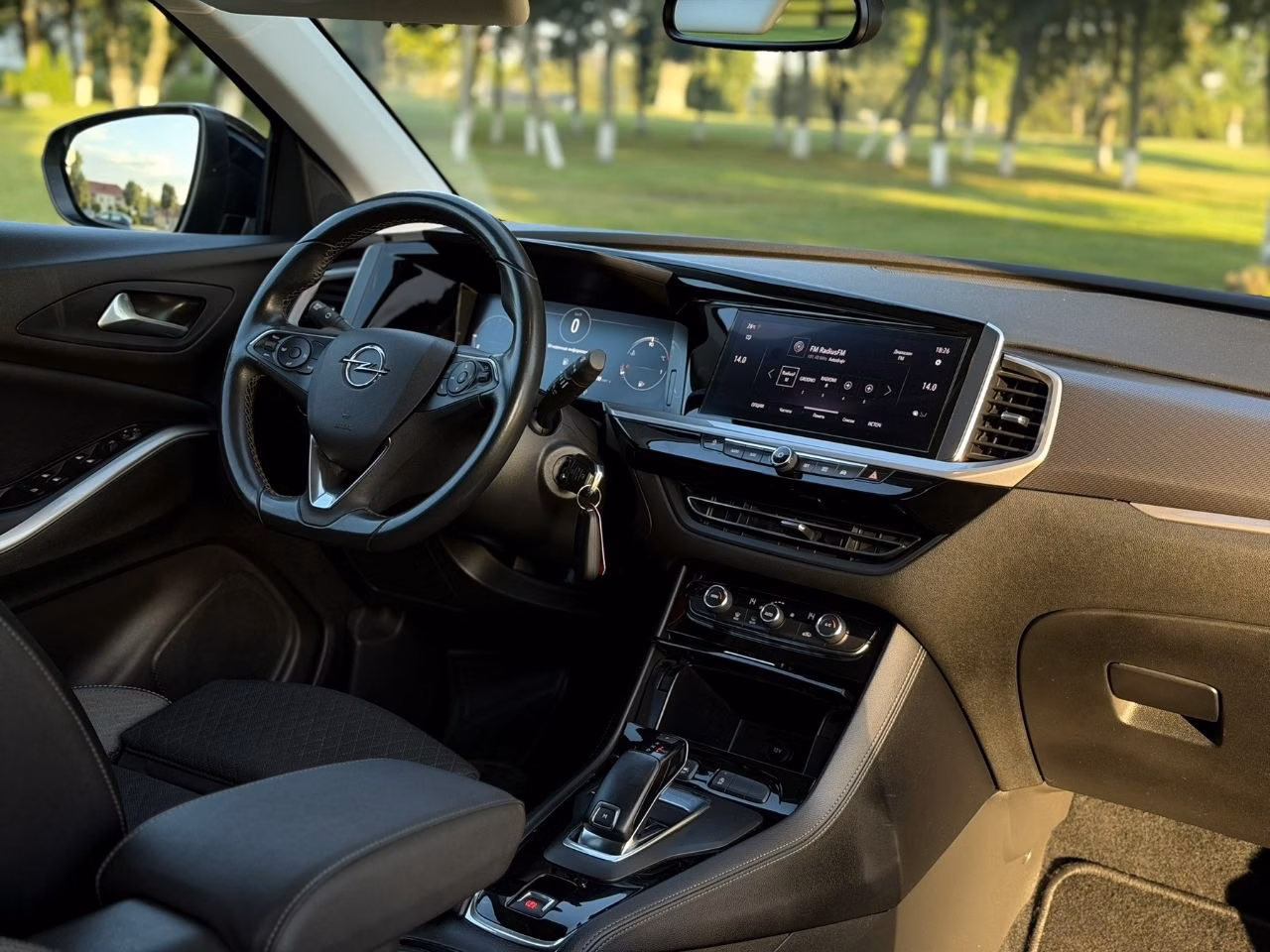 Opel Grandland X фото 10