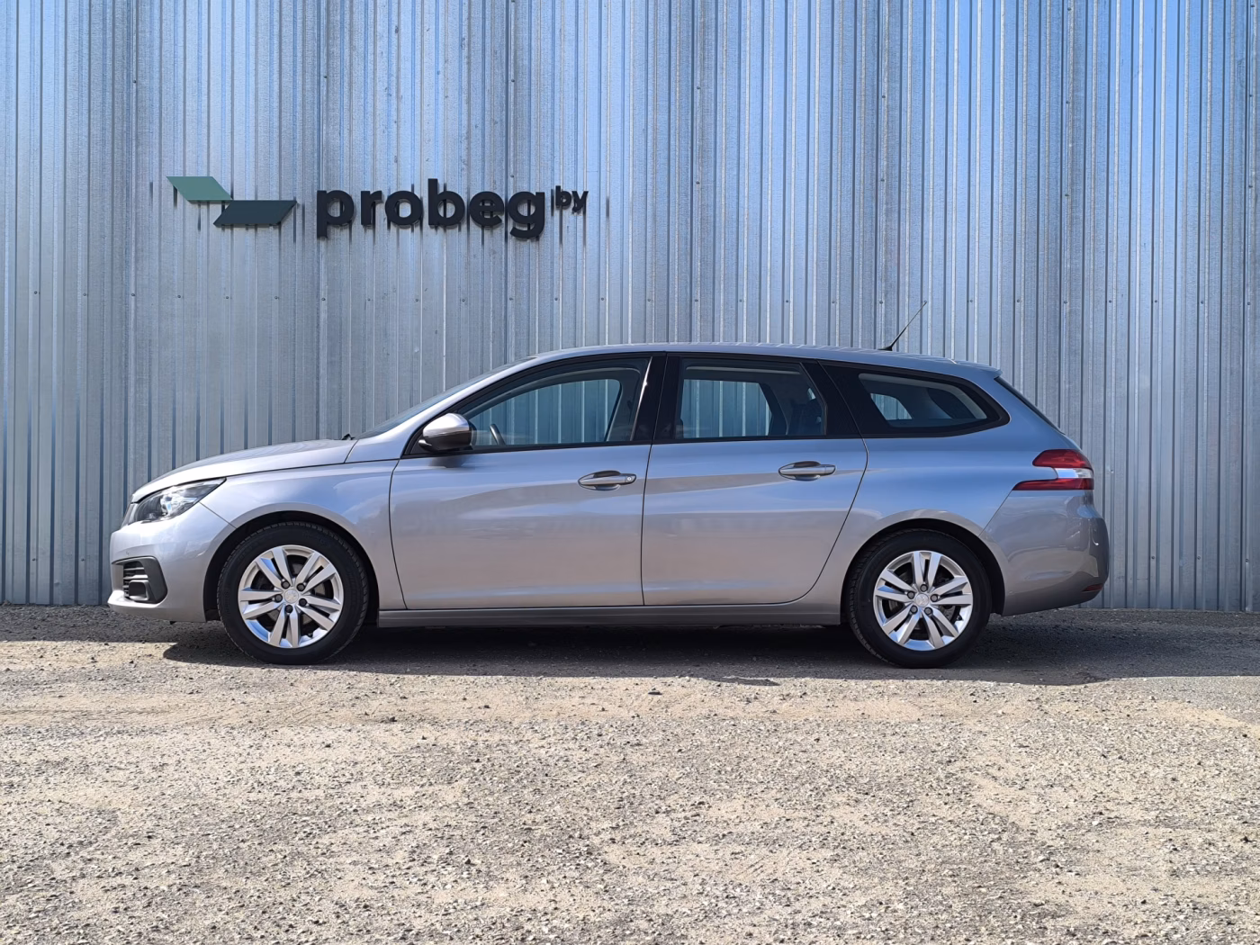 Peugeot 308 фото 4