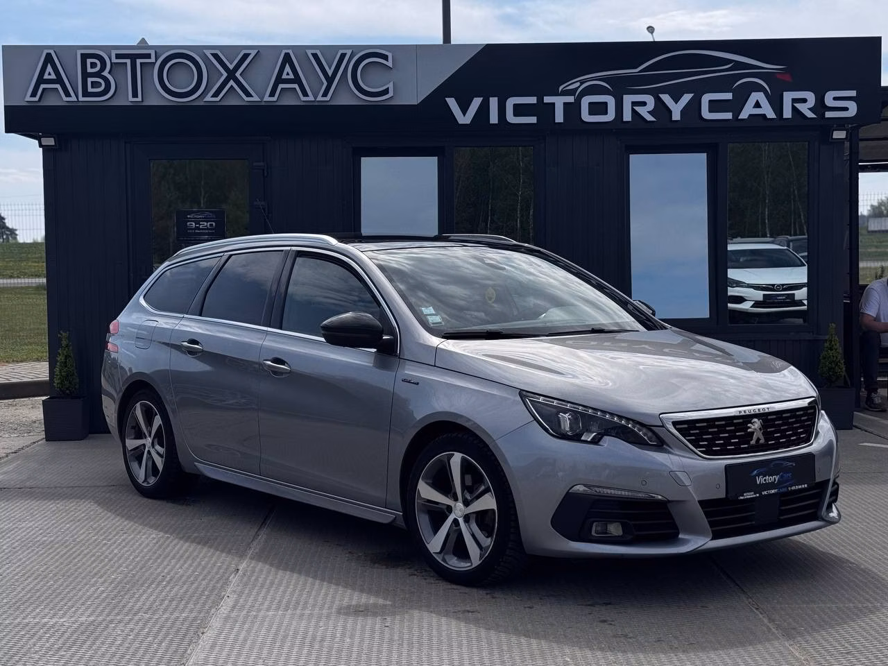 Peugeot 308 фото 5