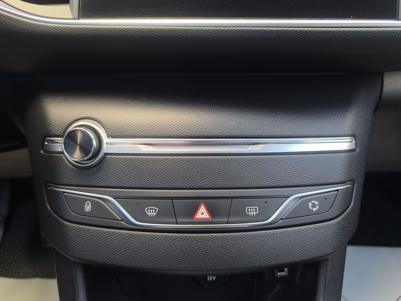 Peugeot 308 фото 19