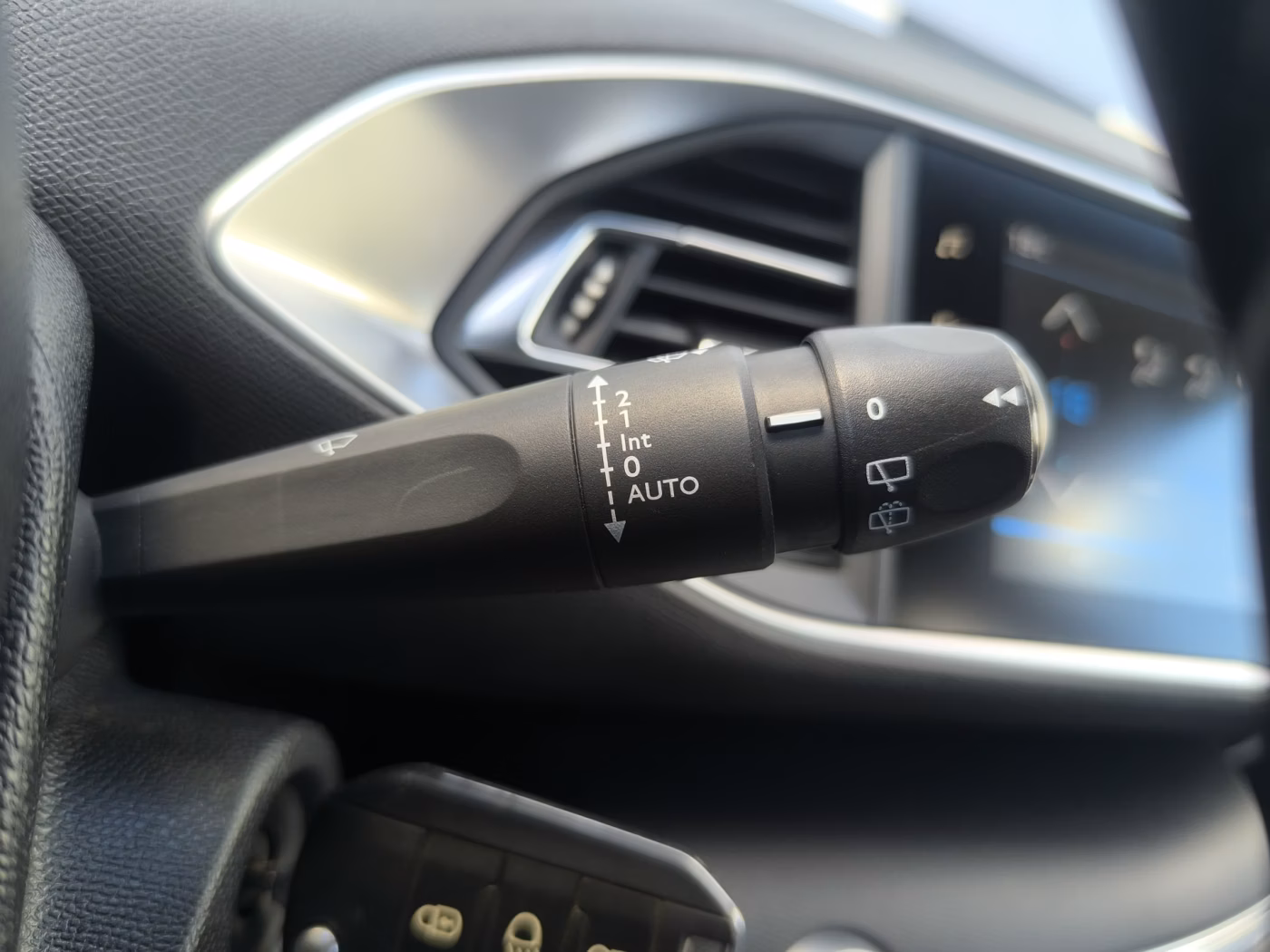 Peugeot 308 фото 21