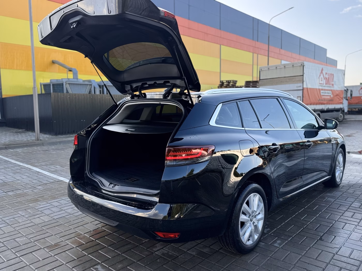 Renault Megane фото 14