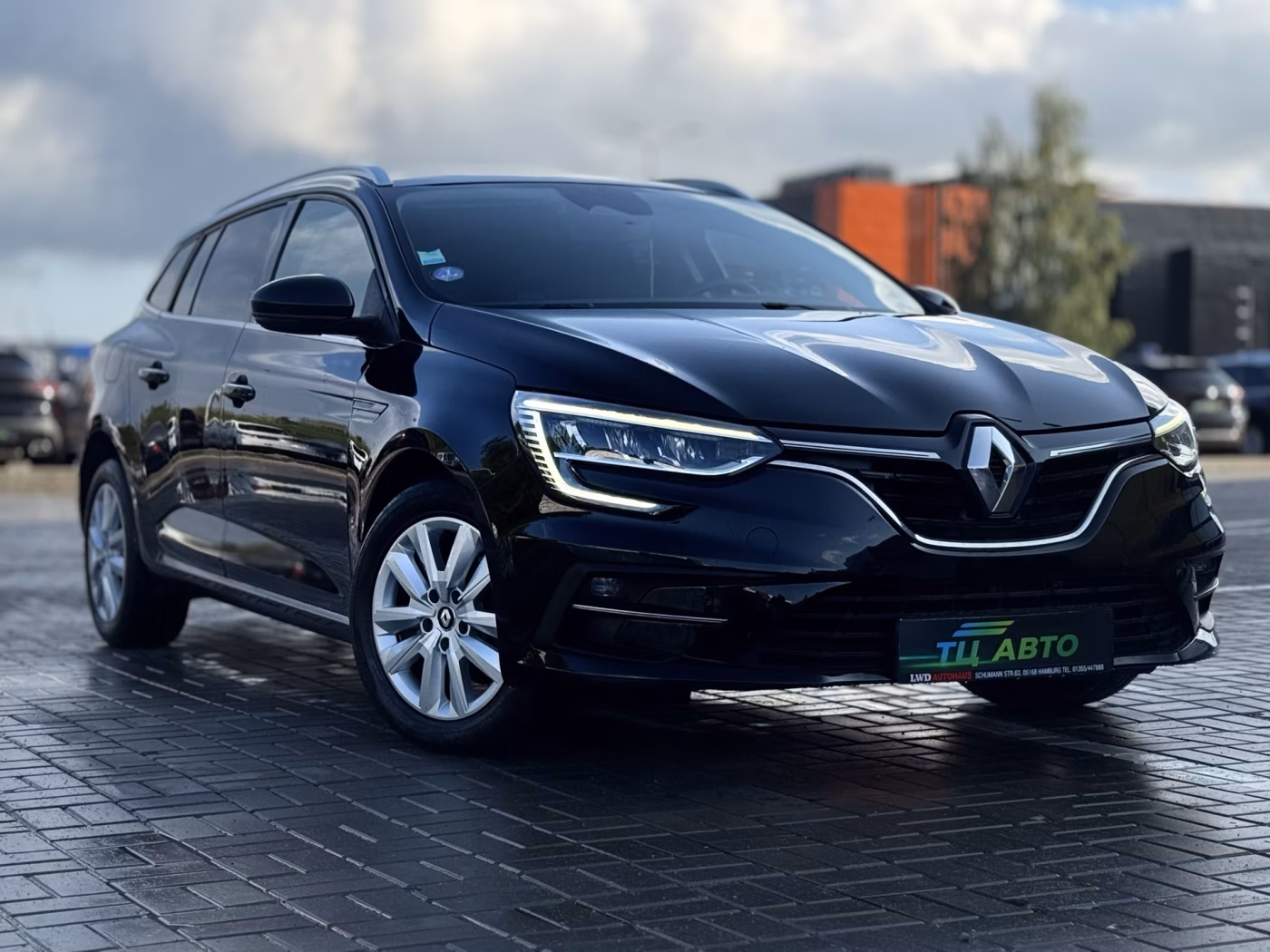 Renault Megane фото 2