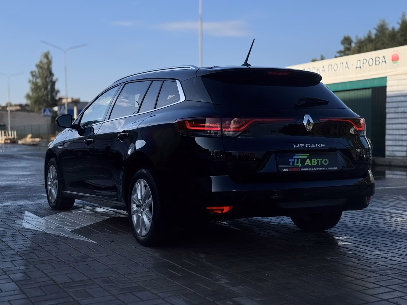Renault Megane фото 11