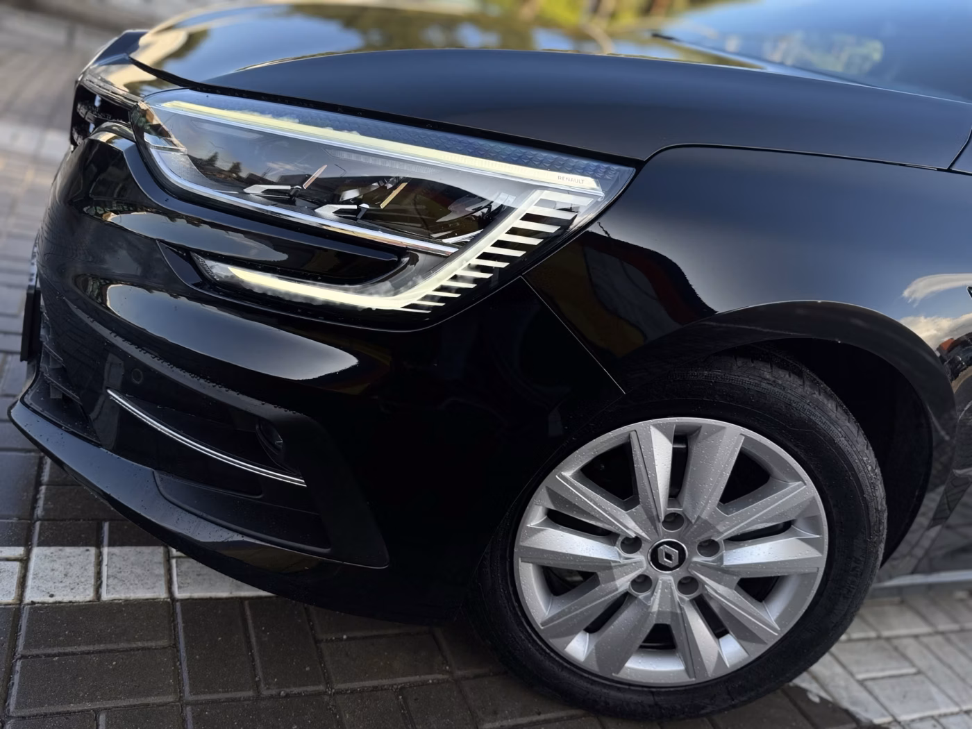 Renault Megane фото 8