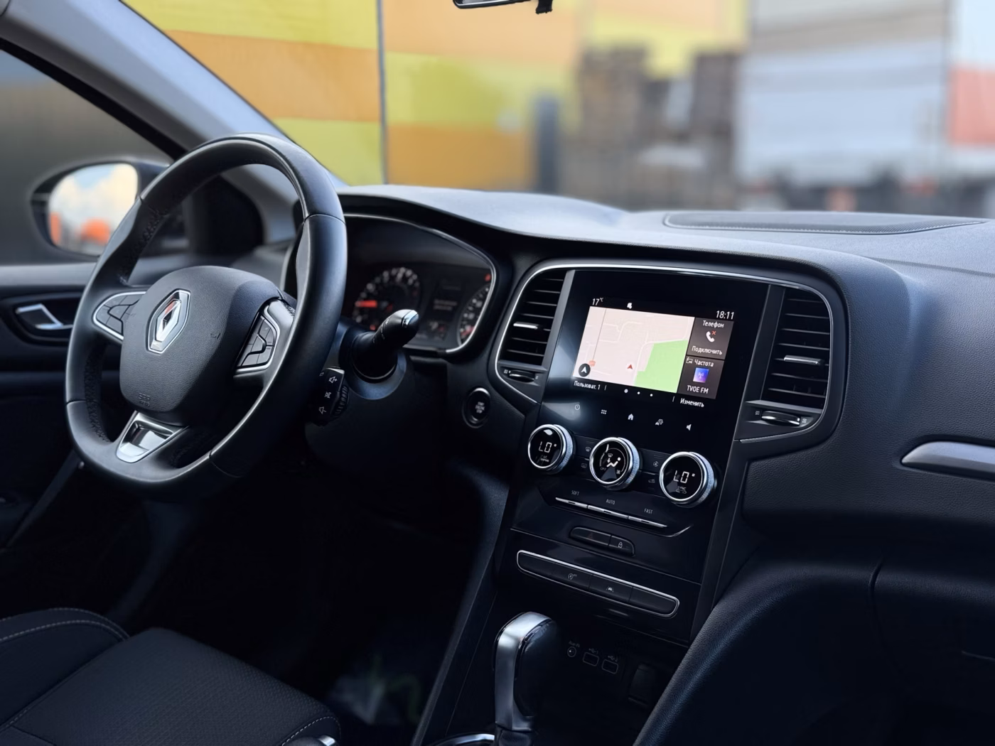 Renault Megane фото 20