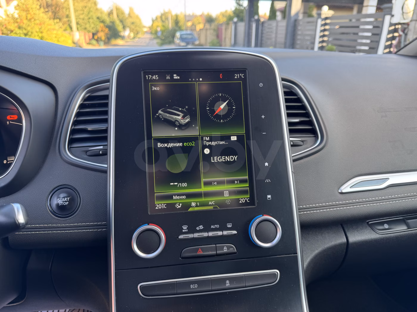 Renault Grand Scenic фото 10