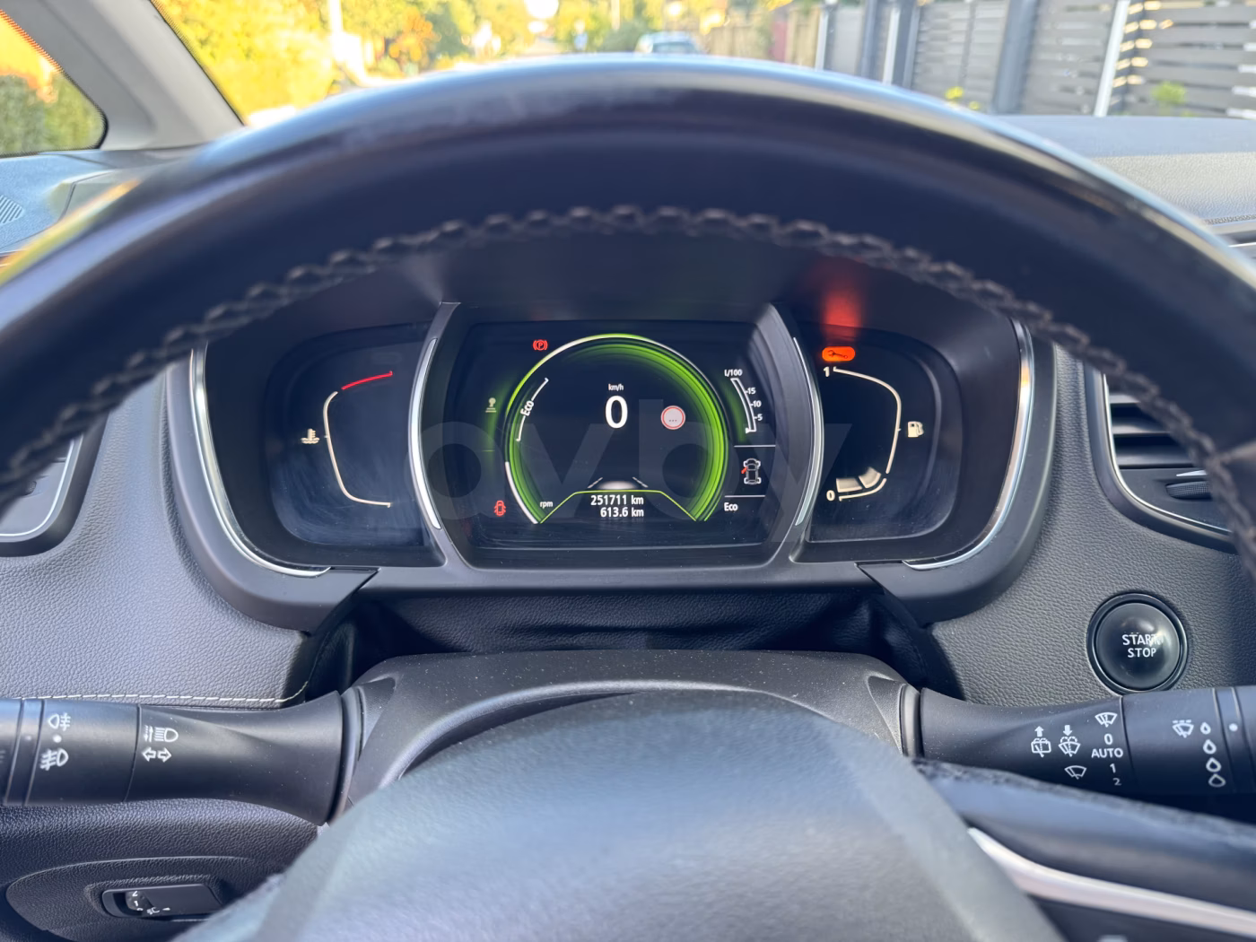 Renault Grand Scenic фото 9