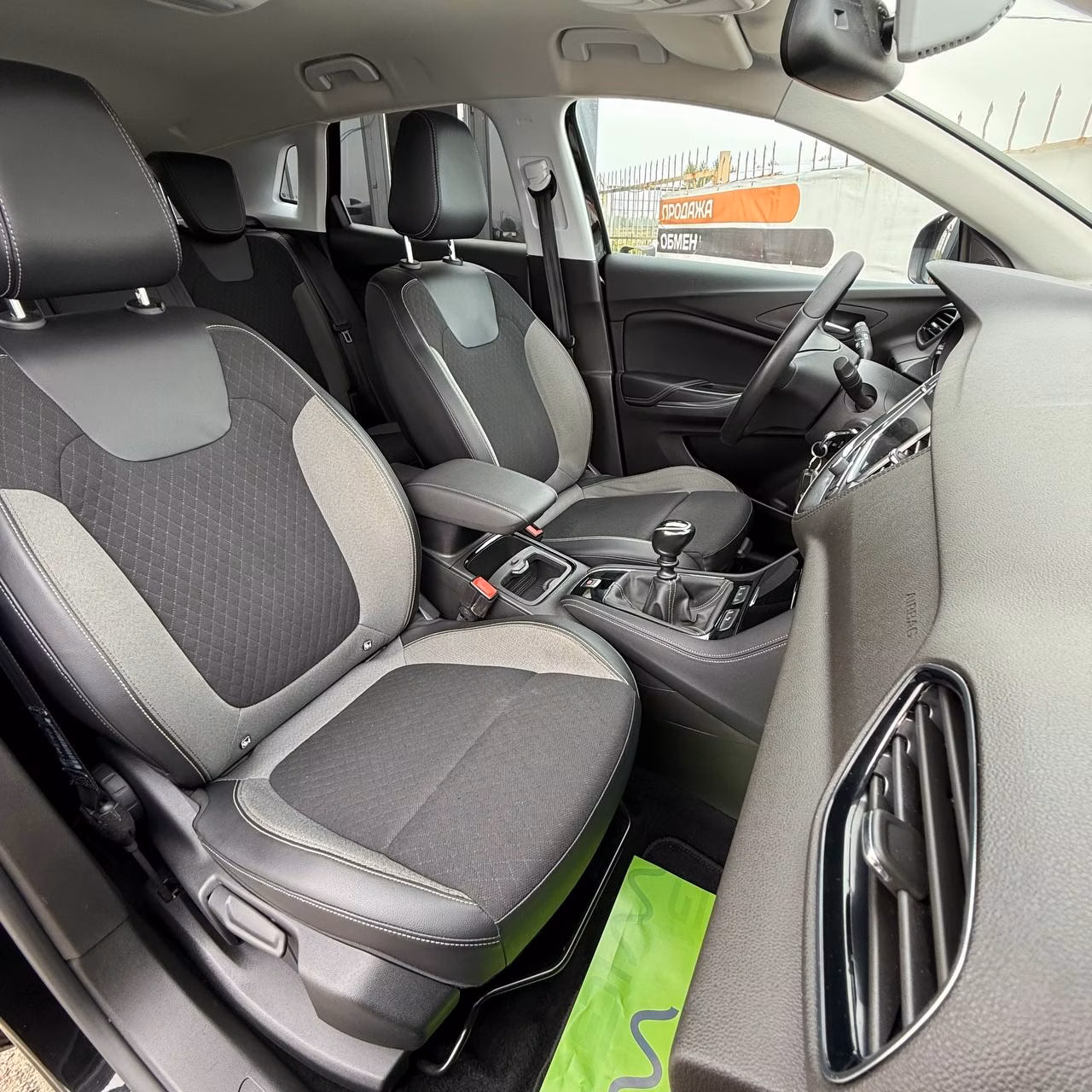 Opel Grandland X фото 11