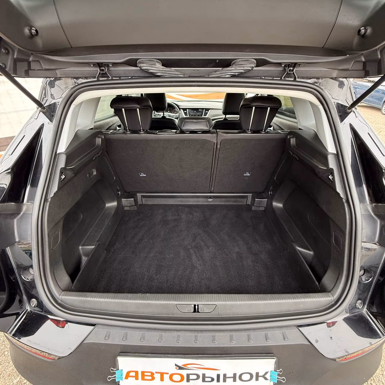 Opel Grandland X фото 17