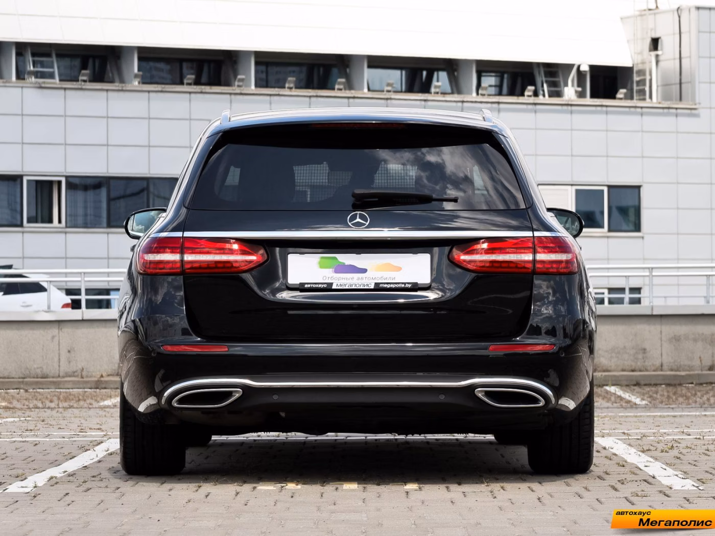 Mercedes-Benz E-Класс фото 4