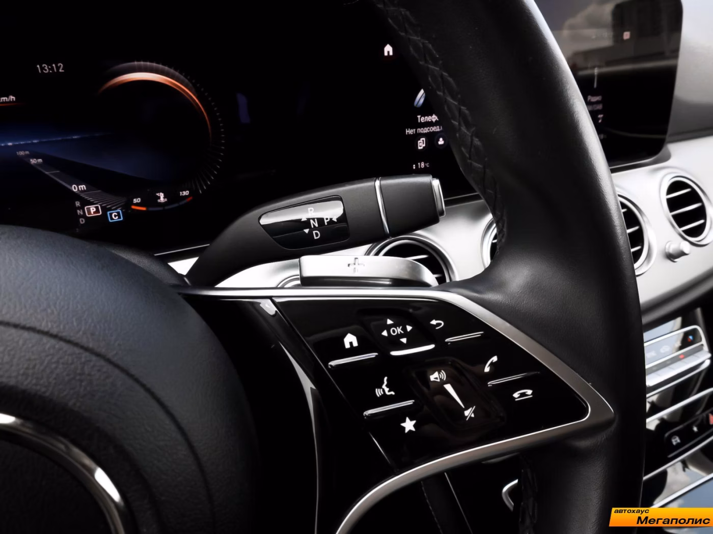 Mercedes-Benz E-Класс фото 16