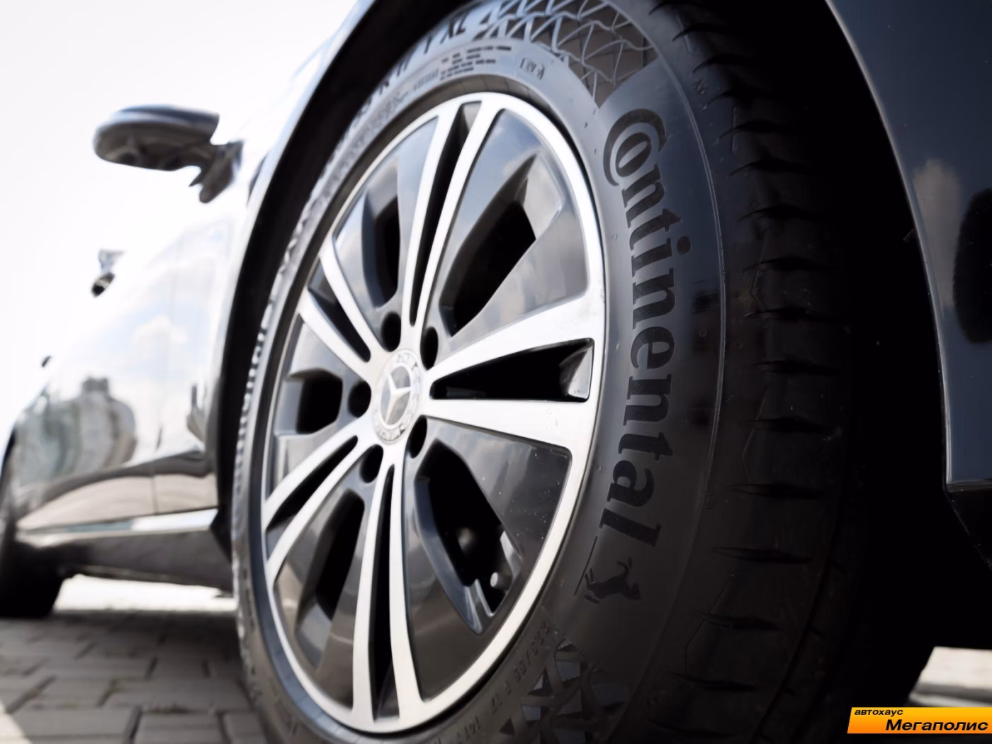 Mercedes-Benz E-Класс фото 30