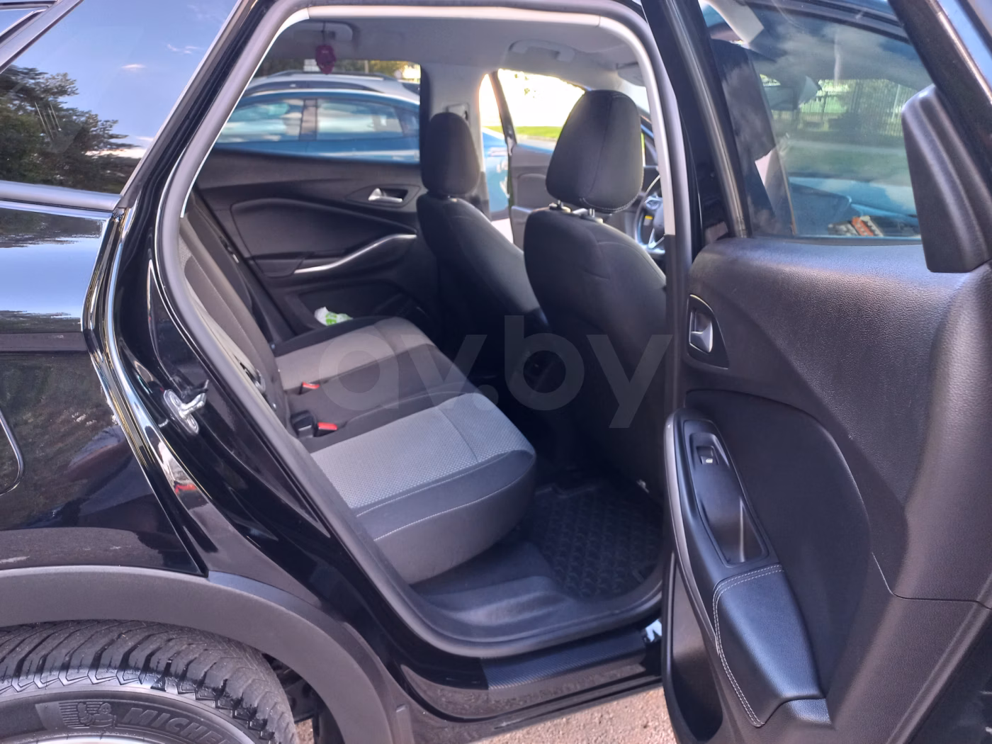Opel Grandland X фото 21