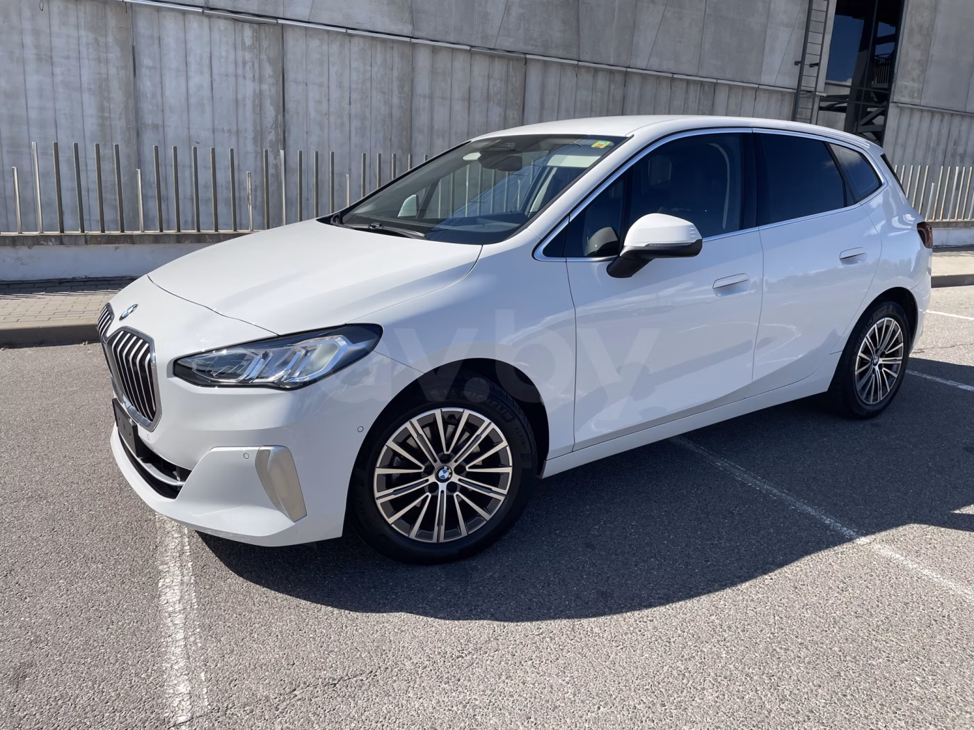 BMW 2 серия Active Tourer фото 2