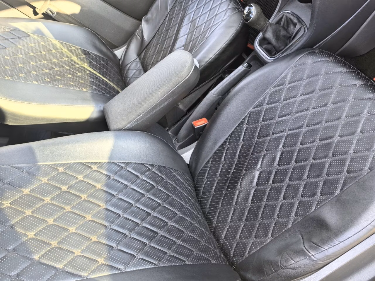 Volkswagen Polo Sedan фото 8