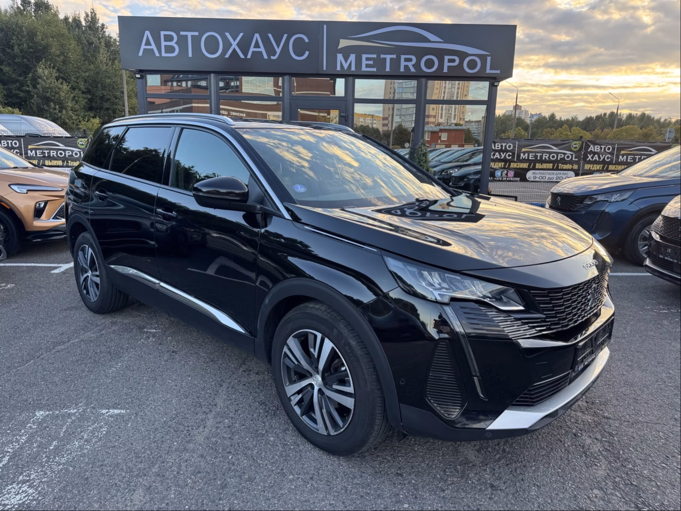 Peugeot 5008 фото 2