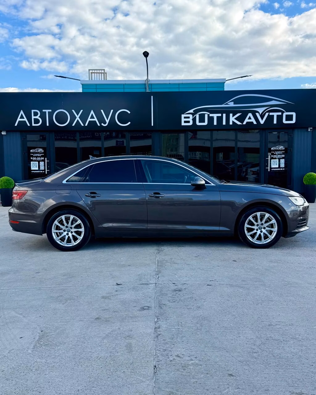 Audi A4 фото 7