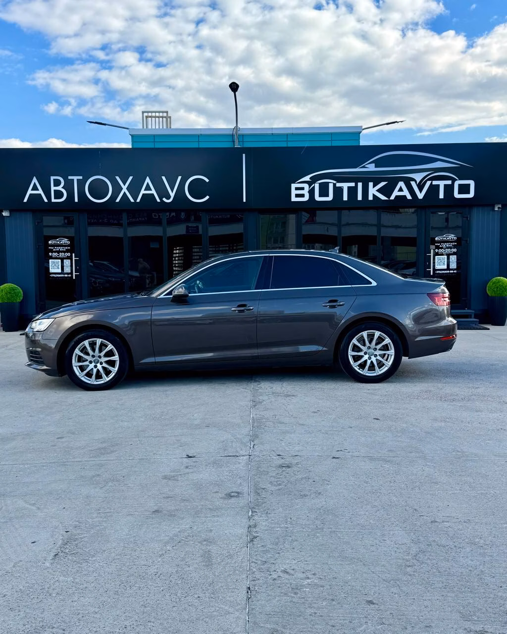 Audi A4 фото 8