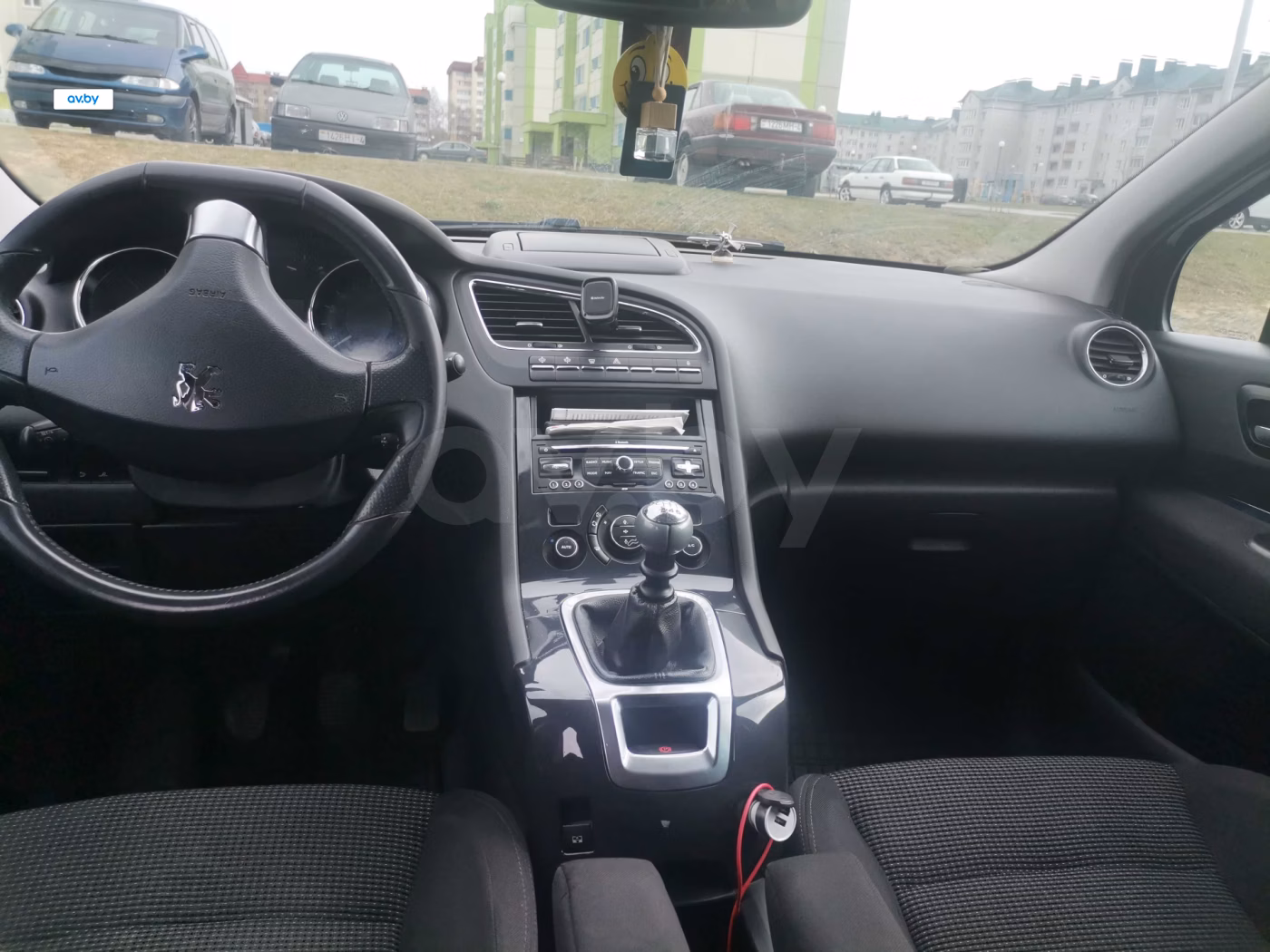 Peugeot 5008 фото 5