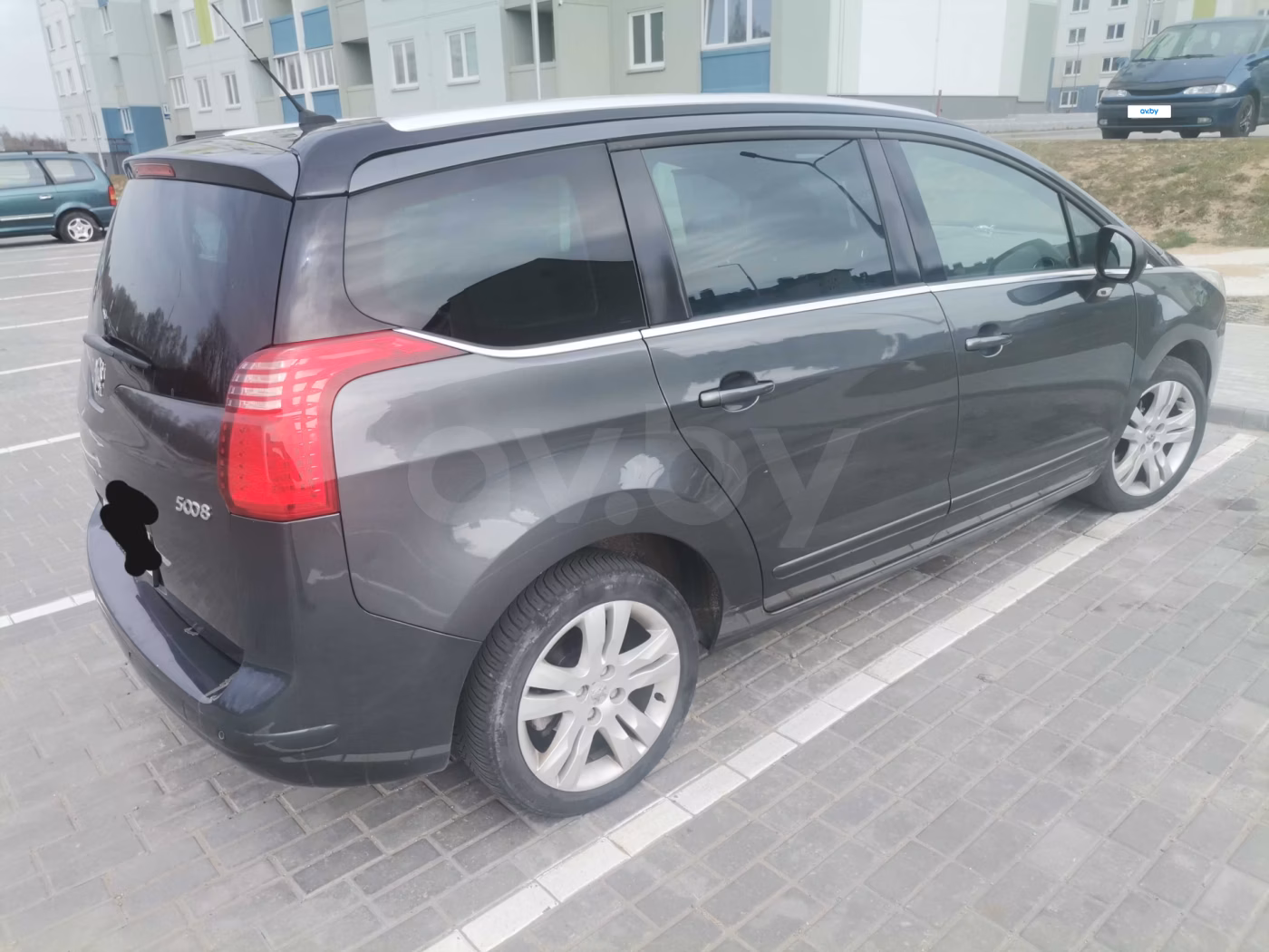 Peugeot 5008 фото 4