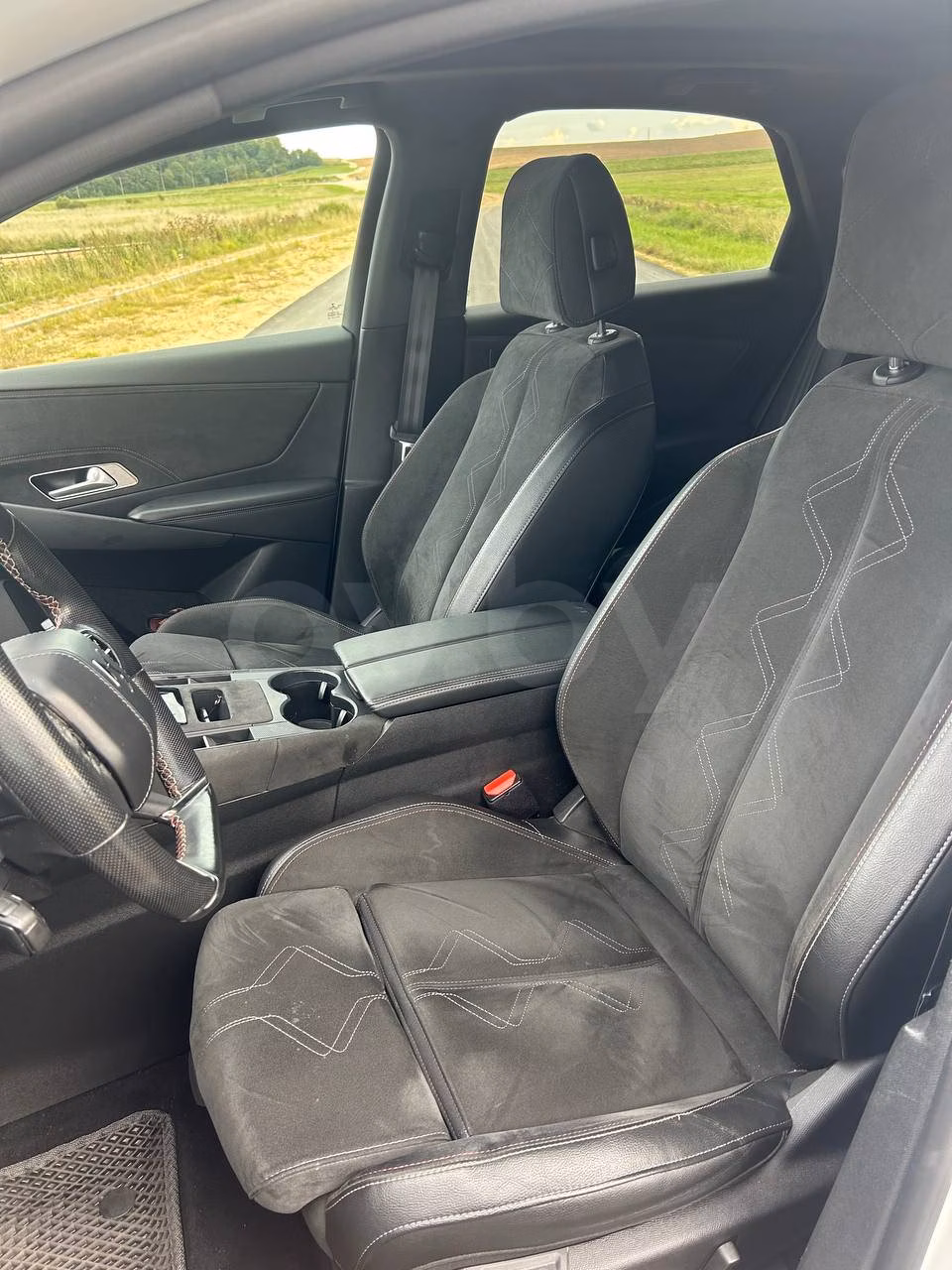 DS 7 Crossback фото 16